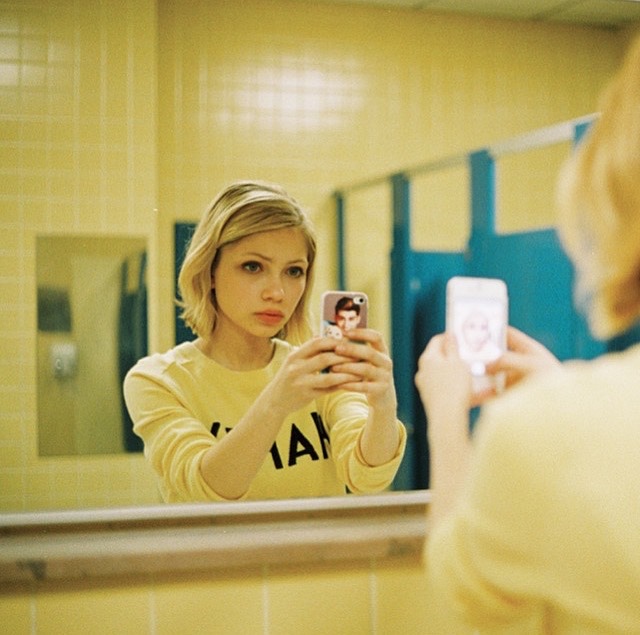 Tavi Gevinson fotografeada por Petra Collins